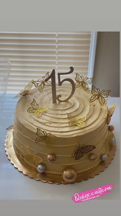 Trigo & Miel Bakery - Custom XV años cake - Bakeries Near Me - Chamblee, Georgia