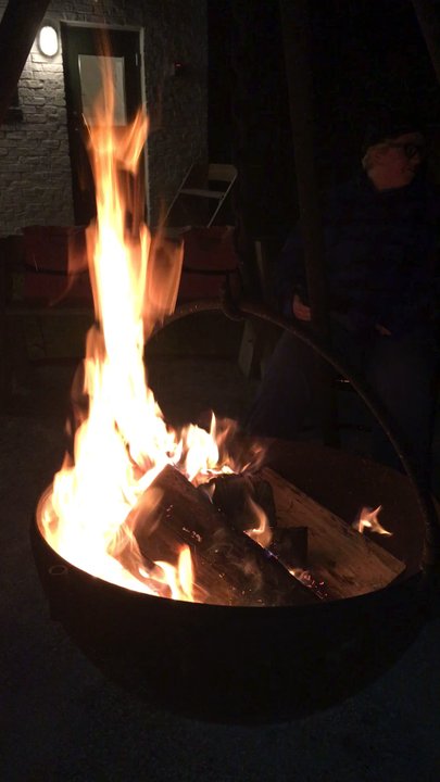 Dogfish Inn - Bonfire - Hotels Near Me - Lewes, Delaware