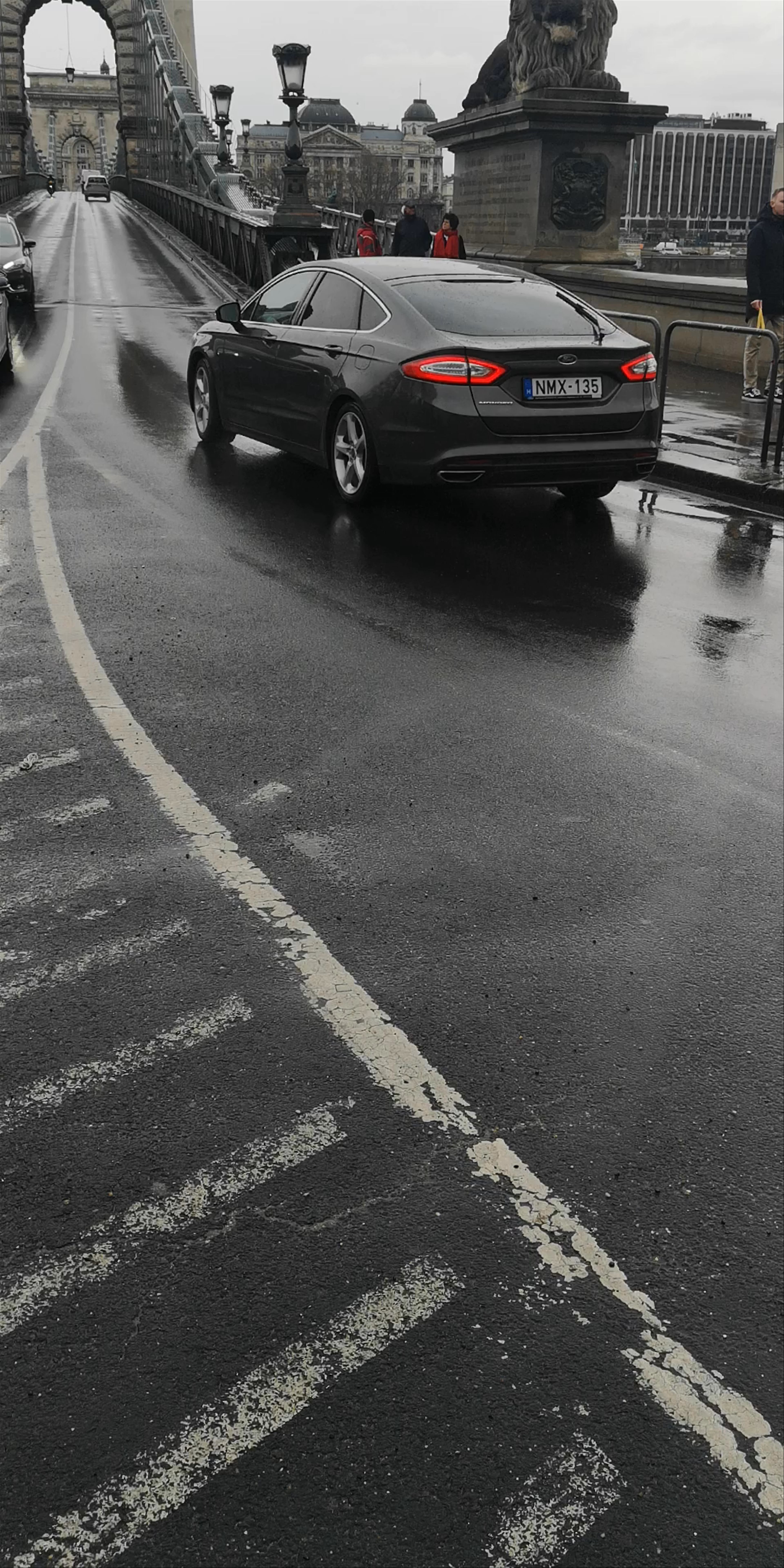 Budapest Chain Bridge: Moody Rain-Soaked Drive Across a Historic Landmark