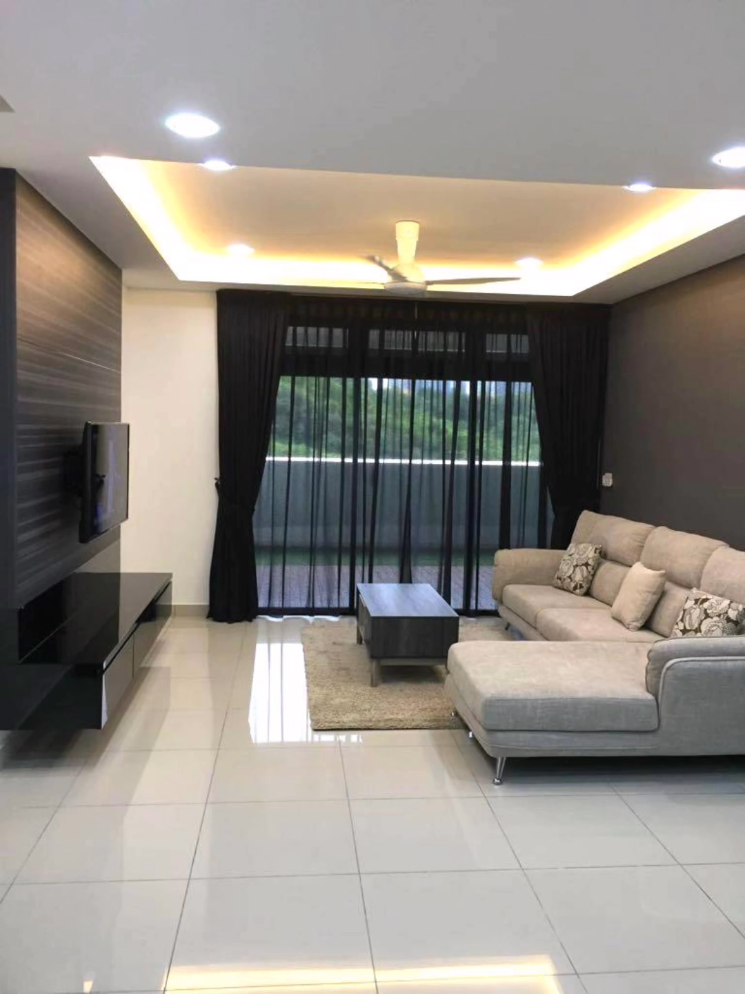 Meridin Suites Residences