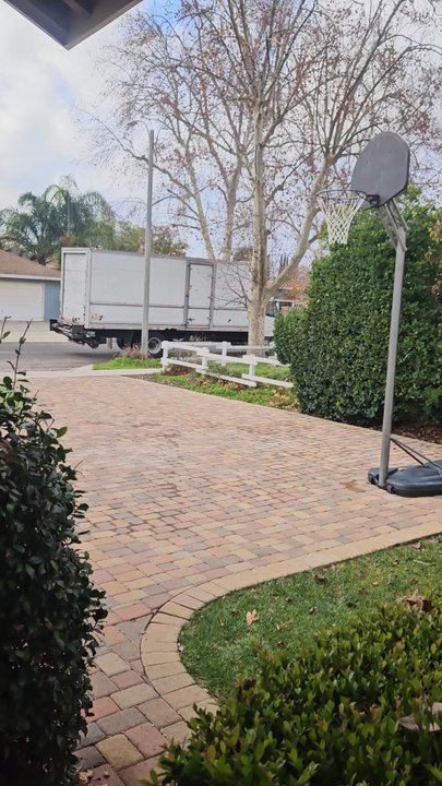 Kobe Moving - The truck - Movers Near Me - Van Nuys, California