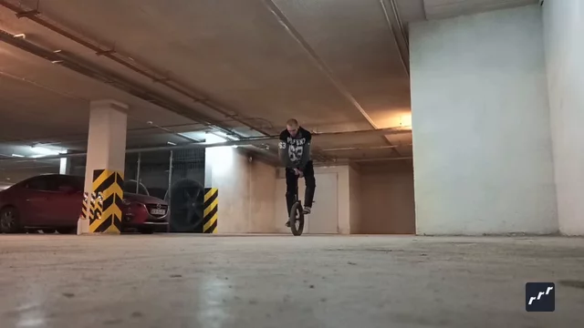 riu submission: Flip-out bae flip