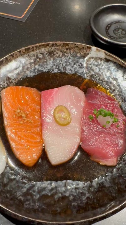 TORO - Sushi Bars Near Me - Honolulu, Hawaii