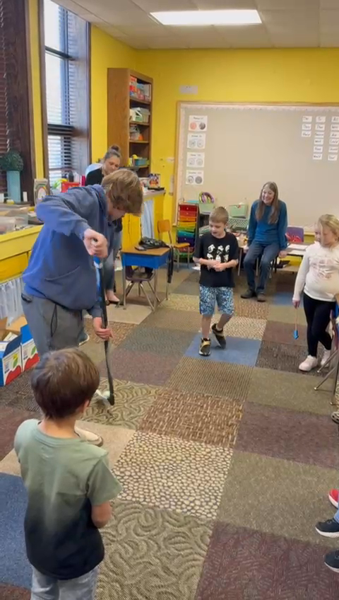 Trey Kwapis Inspires Future Stars