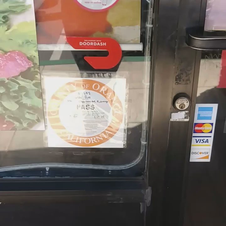 Sushi Yun - Whyyy. Youre a buisness! A buisness should at least have hours posted. Especially if youre not gonna be there when your yelp says youre open - Sushi Bars Near Me - Orange, California