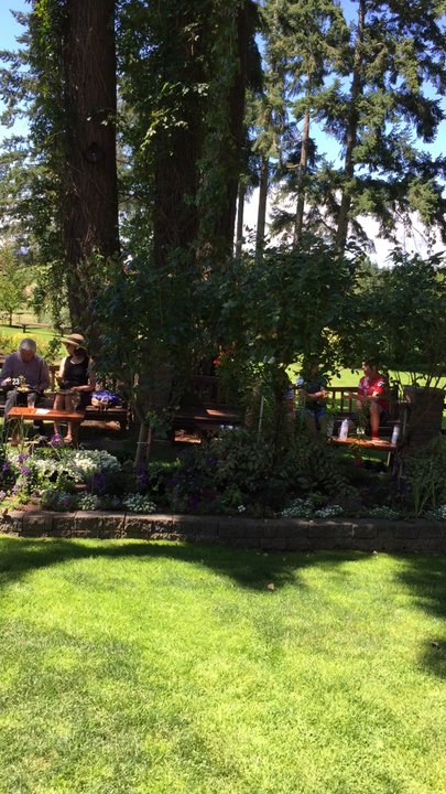 Crow & Gate Pub - British Near Me - Nanaimo, British Columbia
