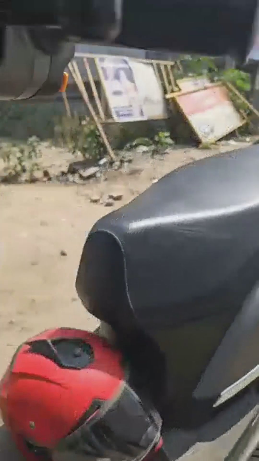 Walk-around video thumbnail