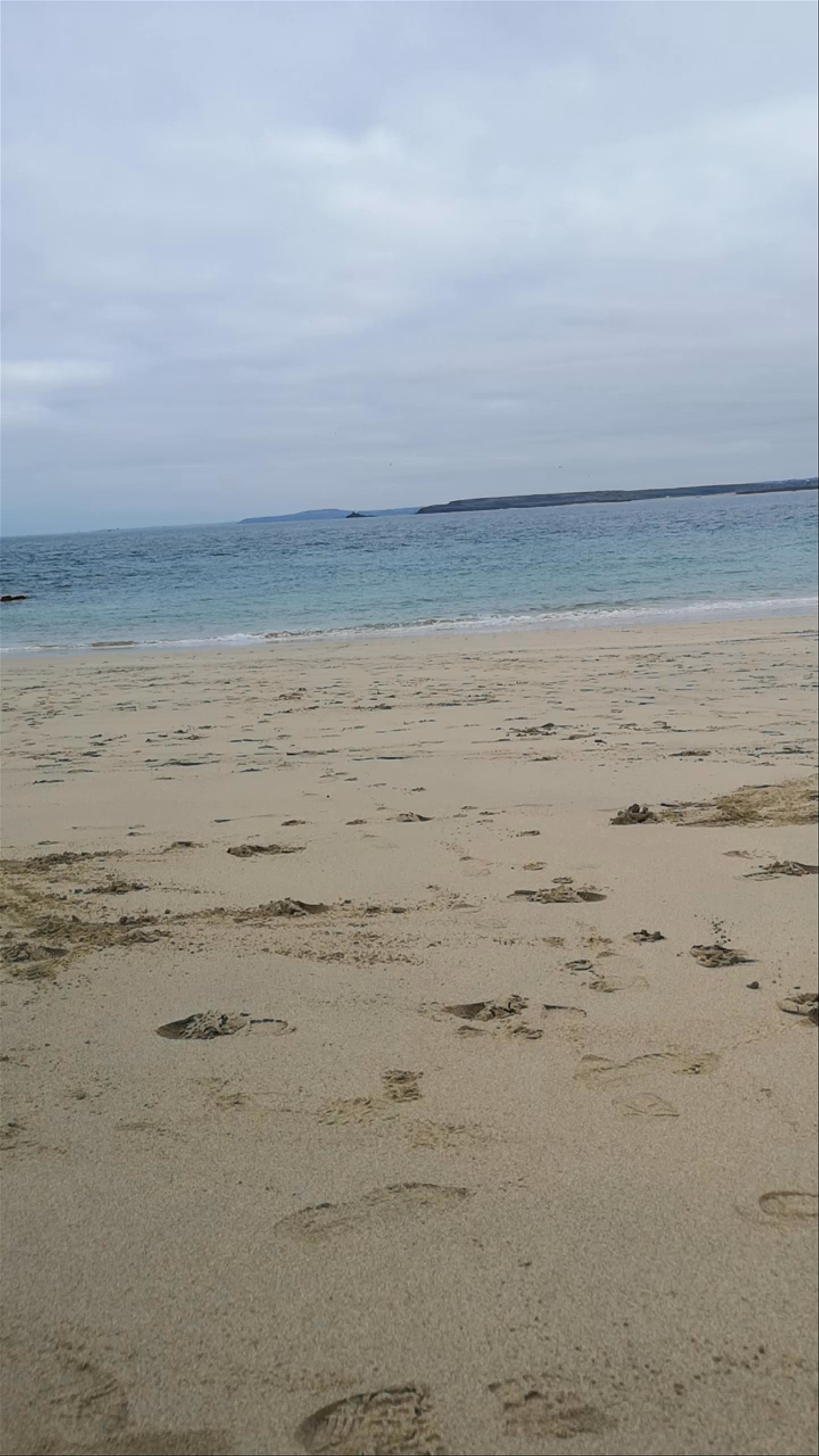 Porthgwidden Beach
