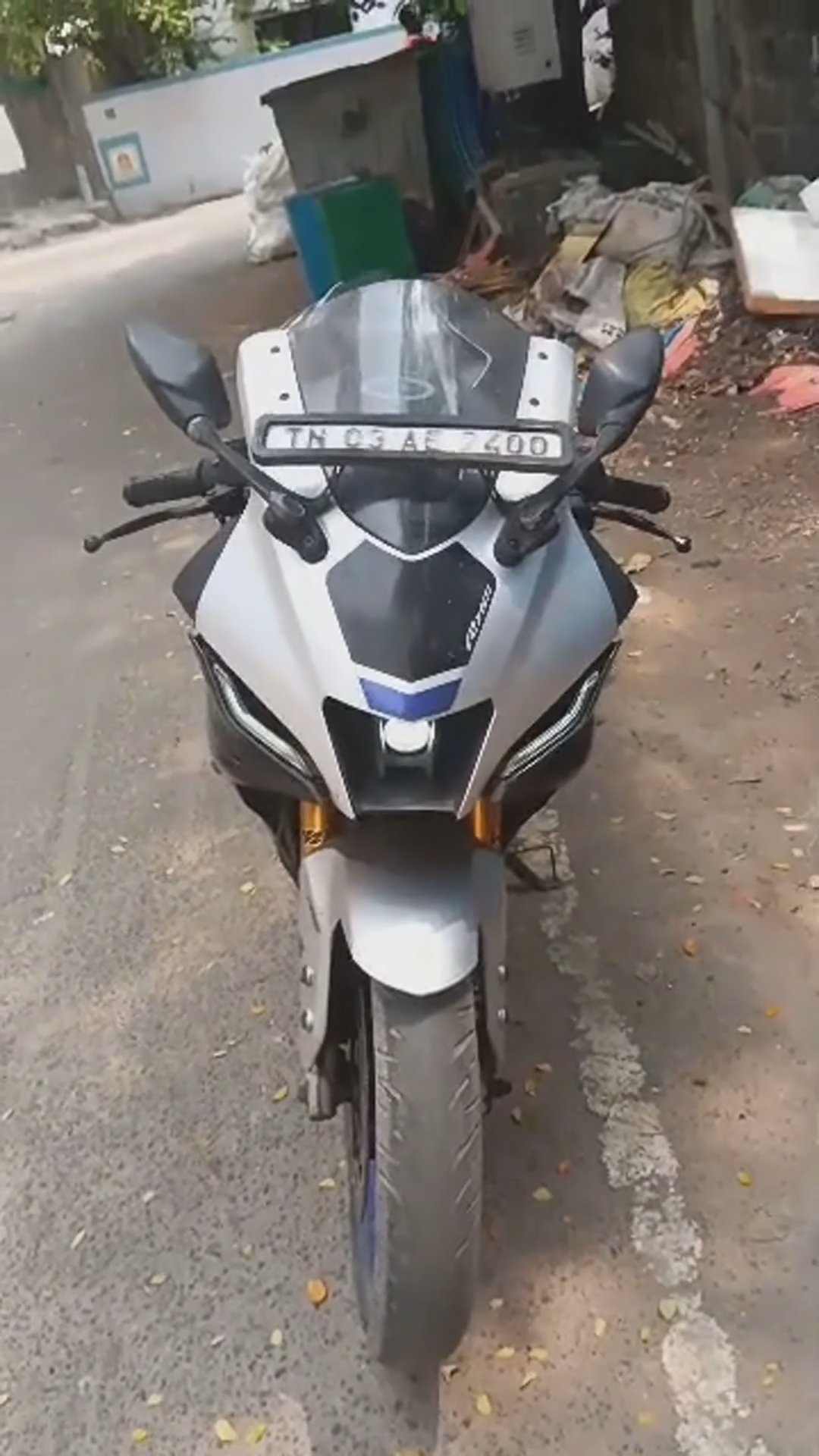 Walk-around video thumbnail