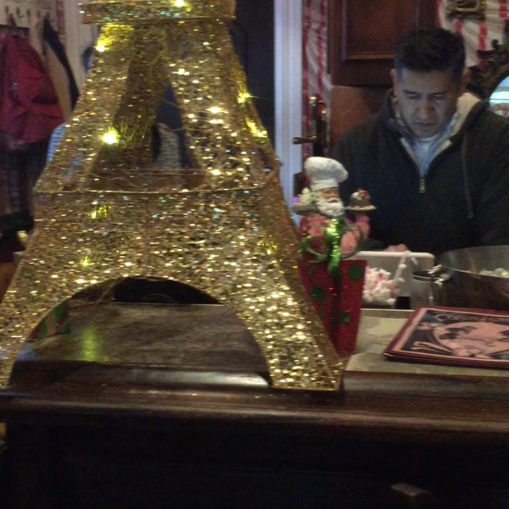 La Conversation - Holiday Time in December | @ La Conversation - Bakeries Near Me - Los Angeles, California
