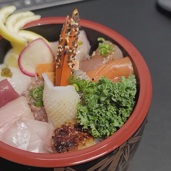 Catch Me Sushi - MSN Special (chirashi) - Sushi Bars Near Me - Canoga Park, California