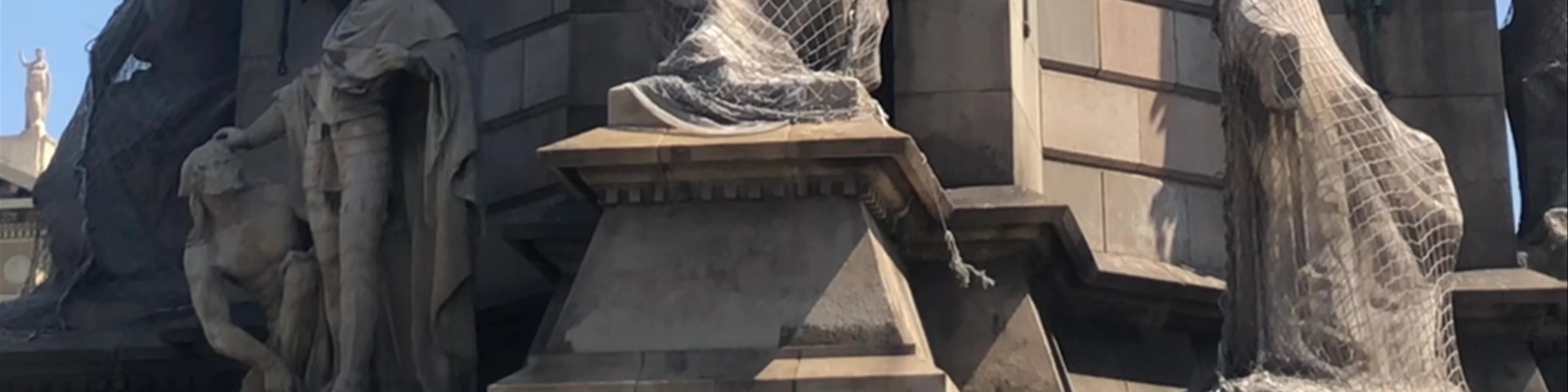 Columbus Monument