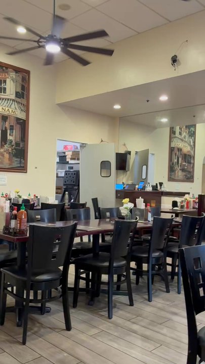 Pho Vinam - Inside Pho Vinam - Vietnamese Near Me - Riverside, California