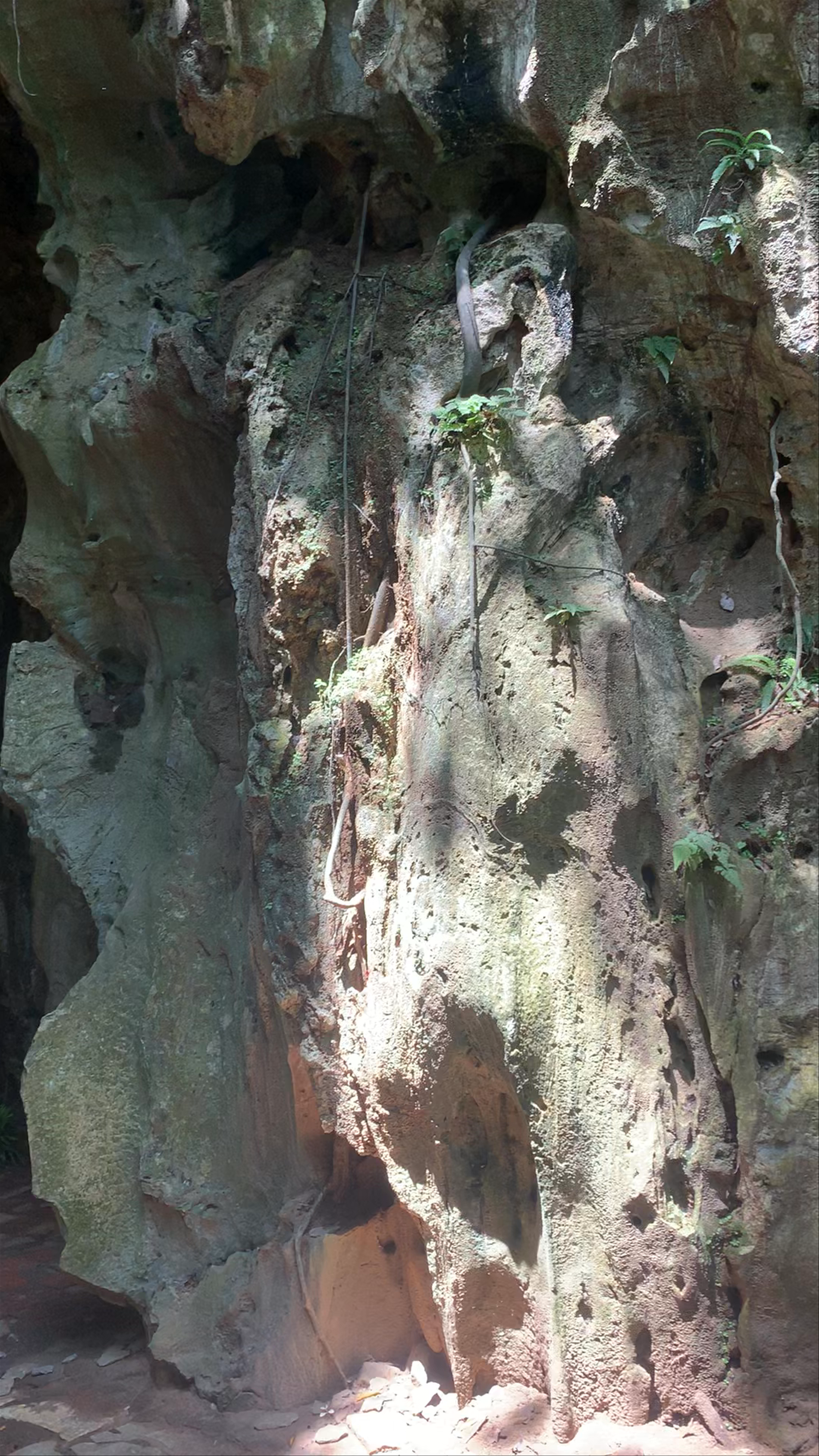 Mysterious Beauty of Huyen Khong Cave in Da Nang, Vietnam