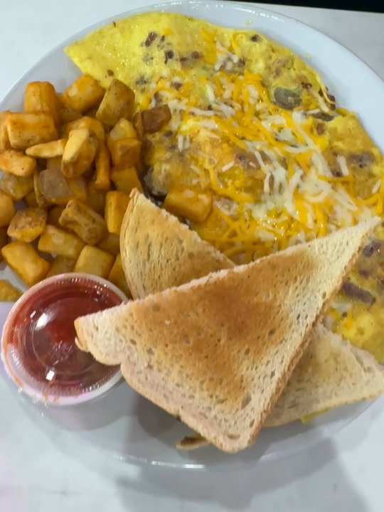 Mimosa Gossip - Peanut Butter & Jelly French Toast  All Meat Omelette - Breakfast & Brunch Near Me - San Antonio, Texas