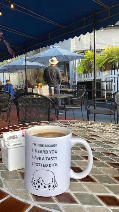 Magical Meat Boutique - Live music on a Sunday late afternoon - British Near Me - Mount Dora, Florida
