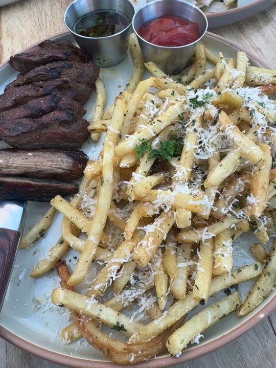 Osa Rooftop - Steak Frites and pear burrata salad - Bars Near Me - Pasadena, California
