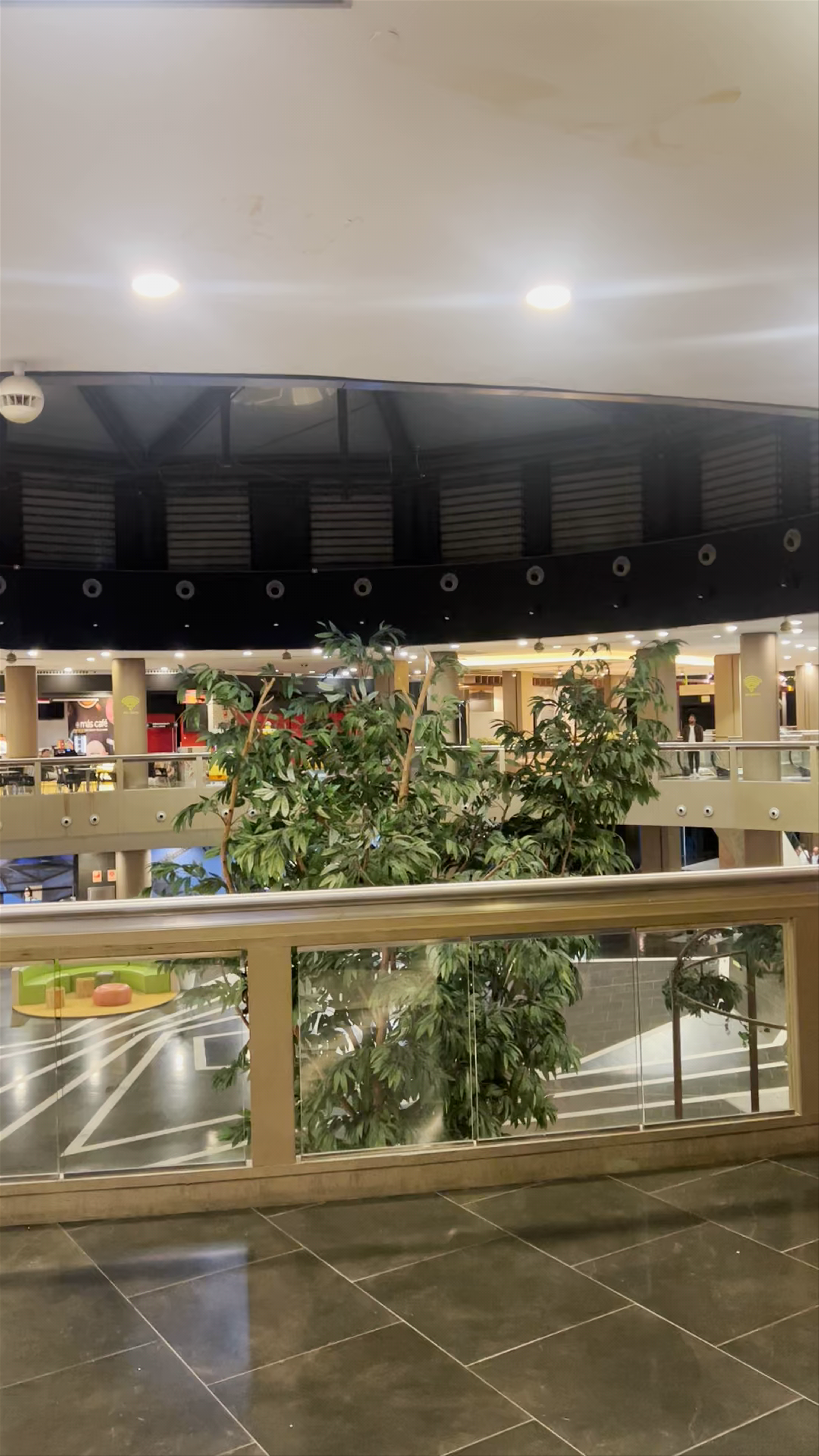 Centro Comercial el Tiro