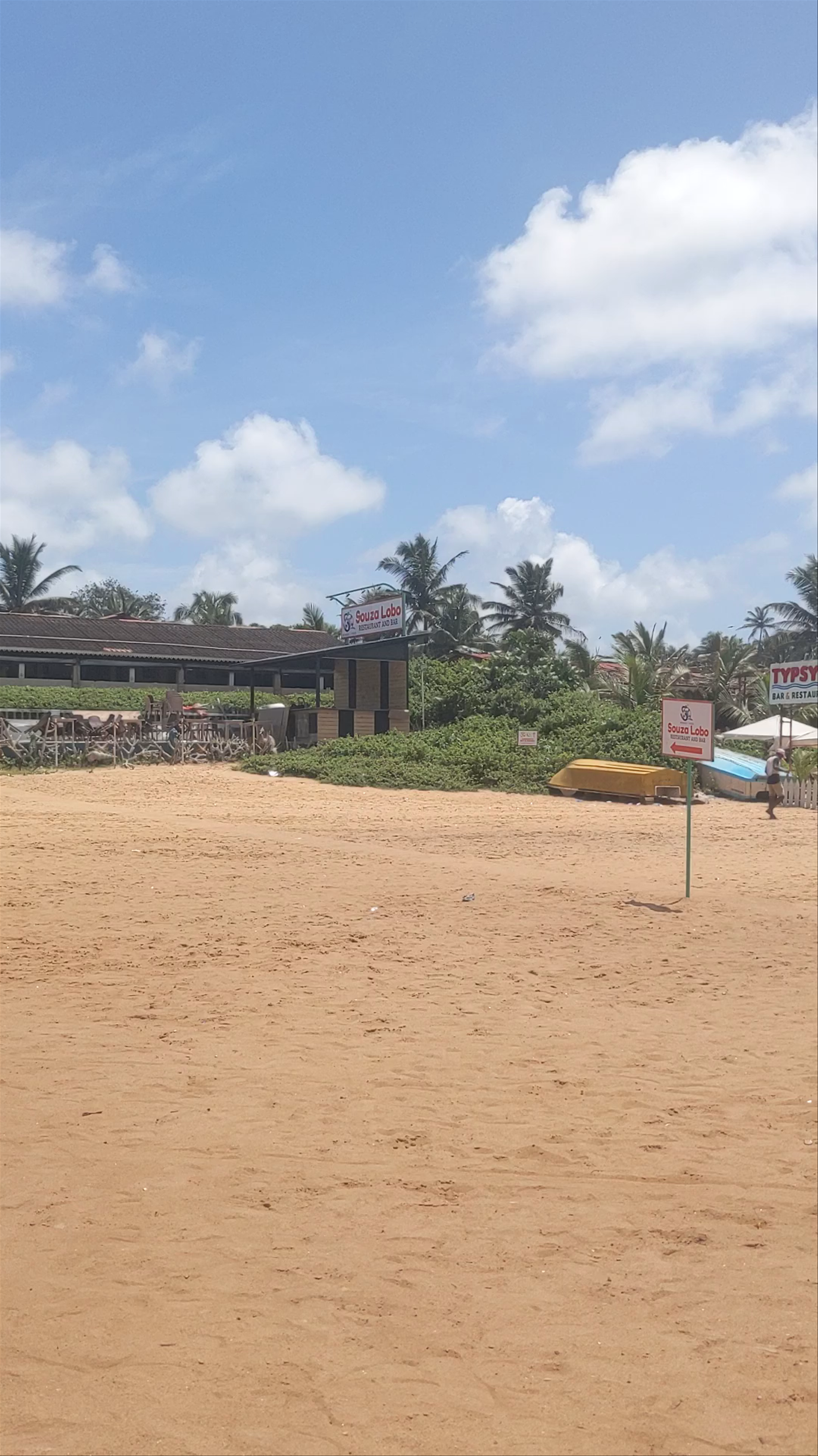 Calangute Beach: Goa’s Iconic Sunny Escape