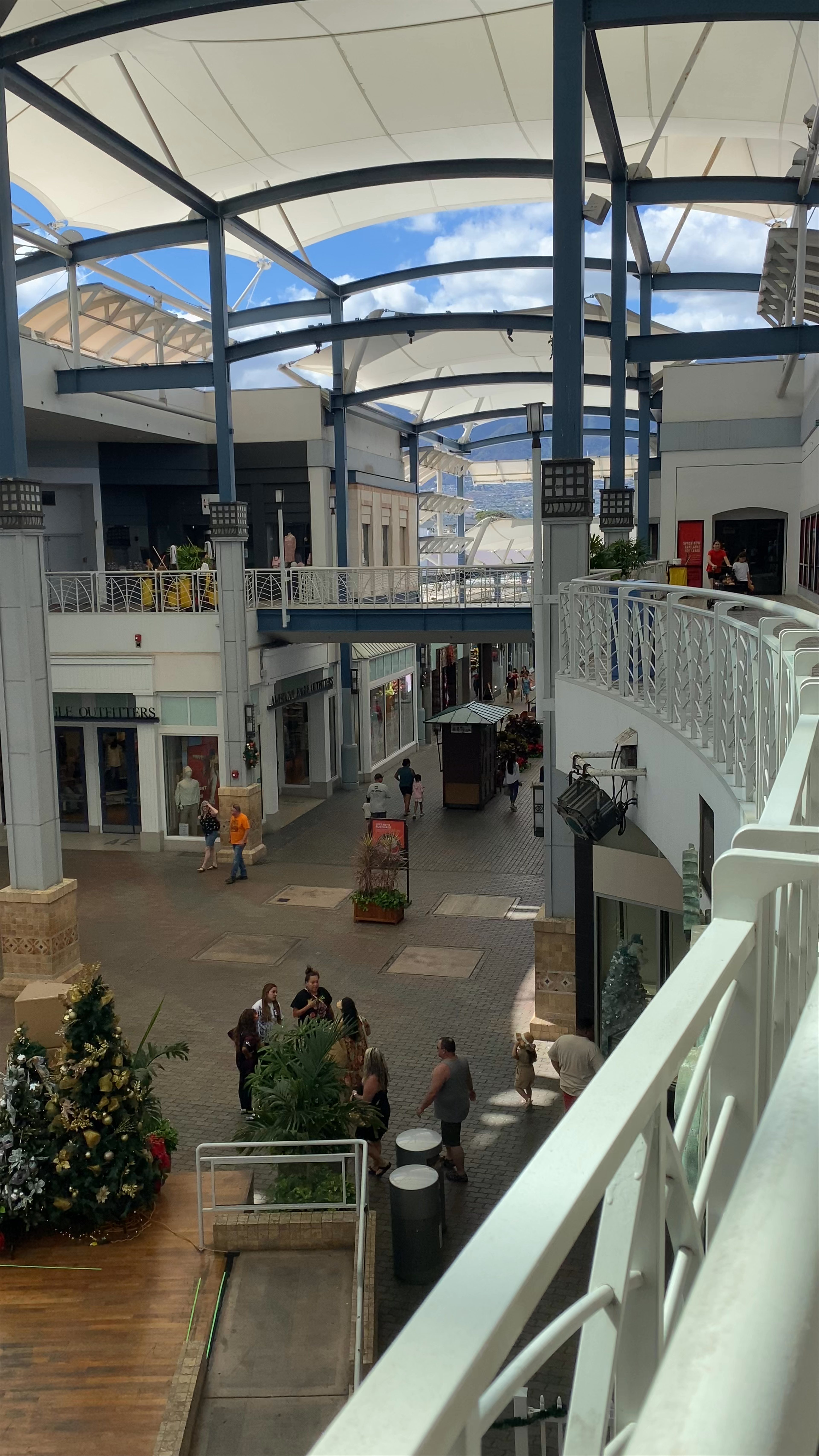 Queen Ka'ahumanu Center