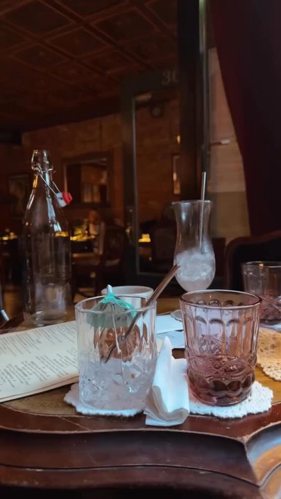 Revival Lounge - Cocktail Bars Near Me - Mount Vernon, Washington