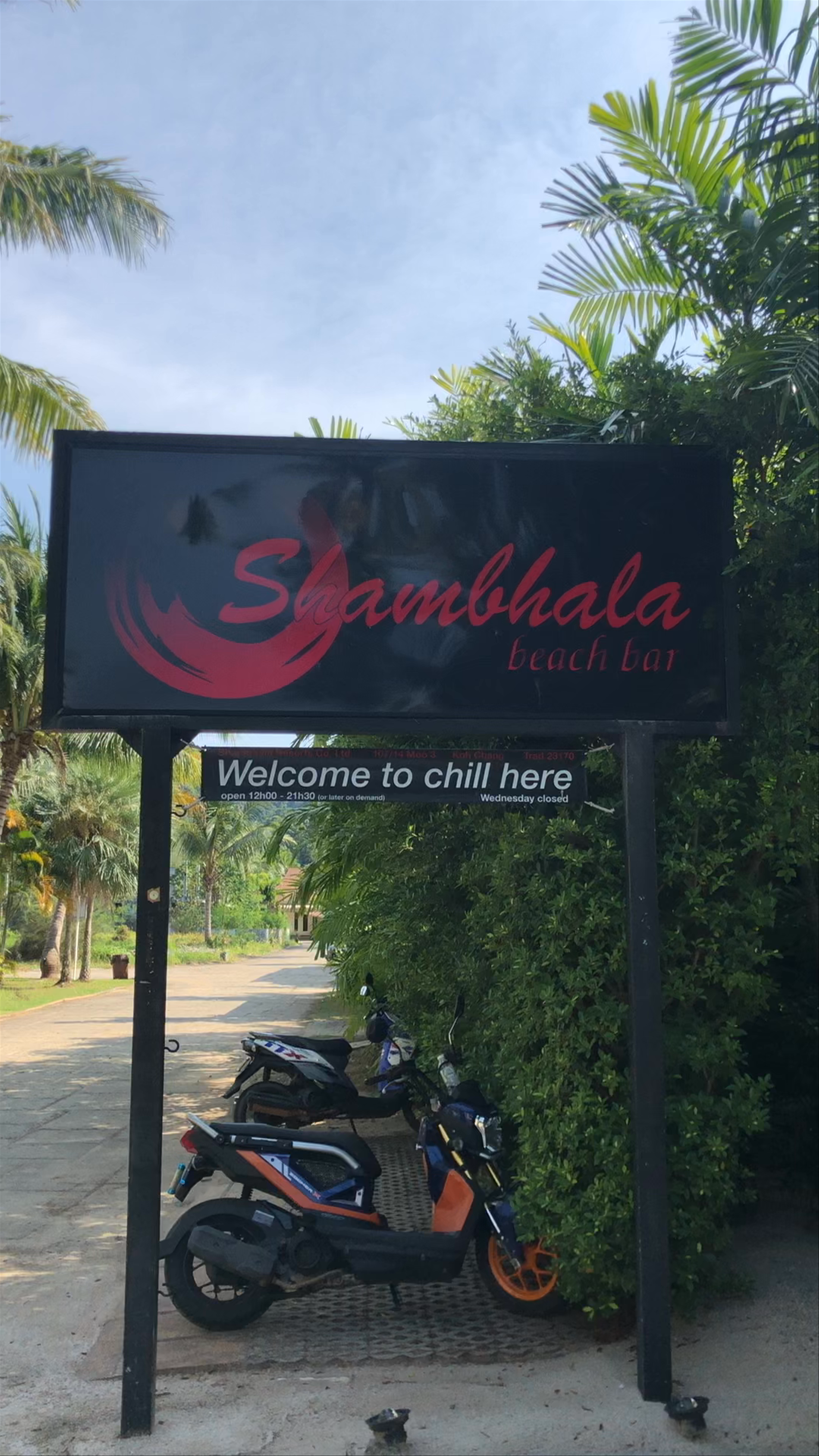 Shambhala Beach Bar & Restaurant
