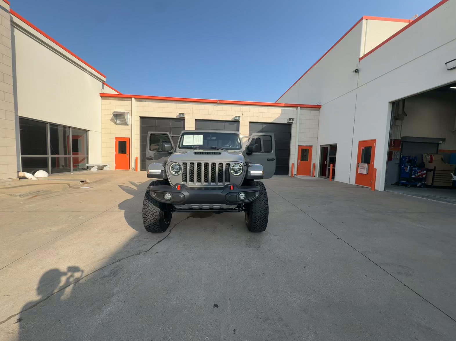 Lifted Trucks - #TX10667 - 2022 Jeep Gladiator Mojave Crew Cab