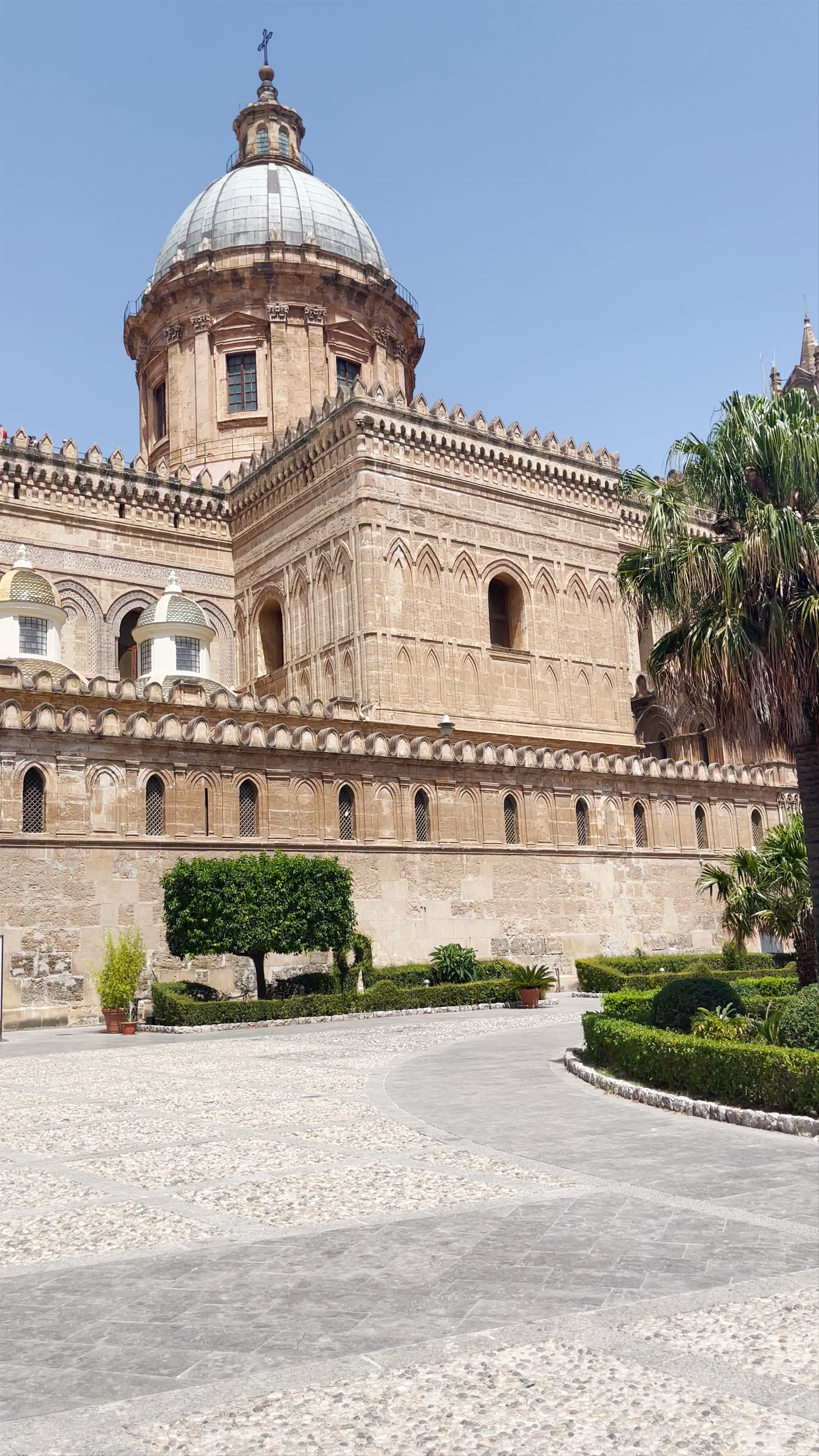 Cattedrale di Palermo: A Majestic Journey Through Sicilian History