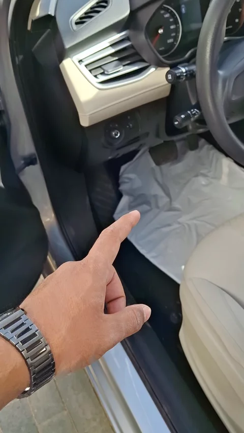 ام جي 5 STD 2022