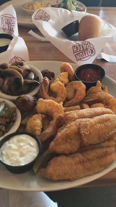 Cotton Patch Cafe - American Near Me - Clovis, New Mexico