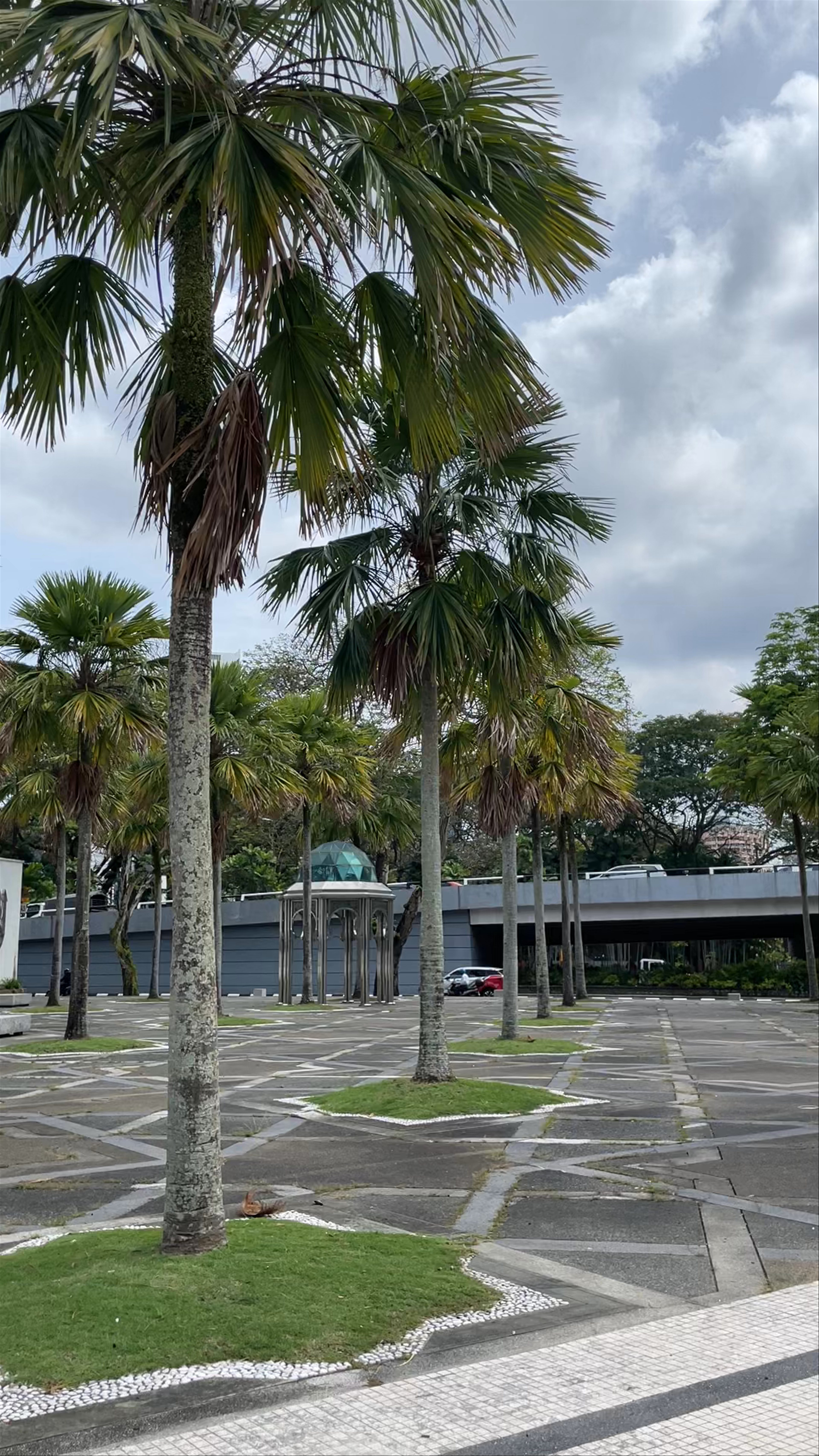National Mosque of Malaysia: Serene Spiritual Oasis in Kuala Lumpur