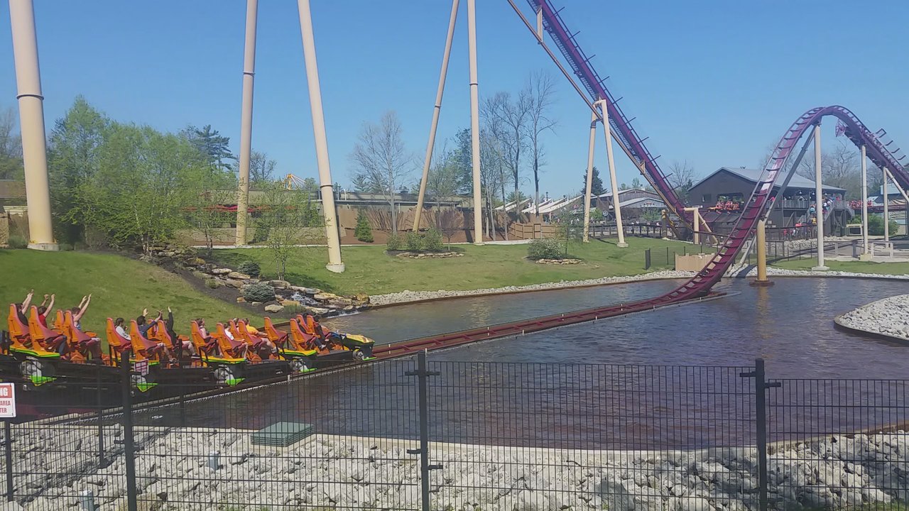 Diamondback - A train as it hits the splashdown finale! Pretty freaking cool!! - Amusement Parks Near Me - Mason, Ohio