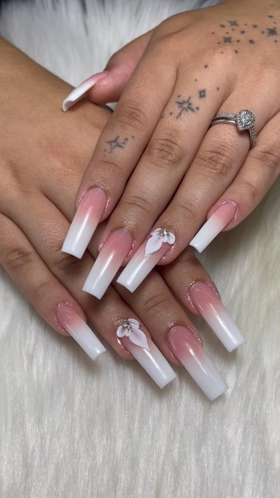 Golden Nails - Nail Salons Near Me - Rancho Cordova, California