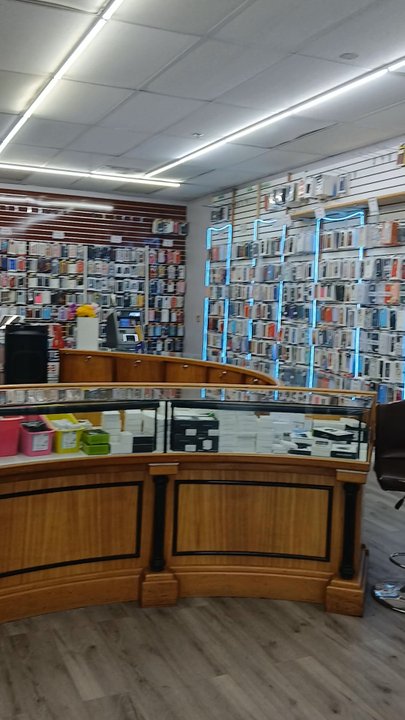 Fox Phone Repair - Full of the store - Mobile Phone Repair Near Me - Turlock, California