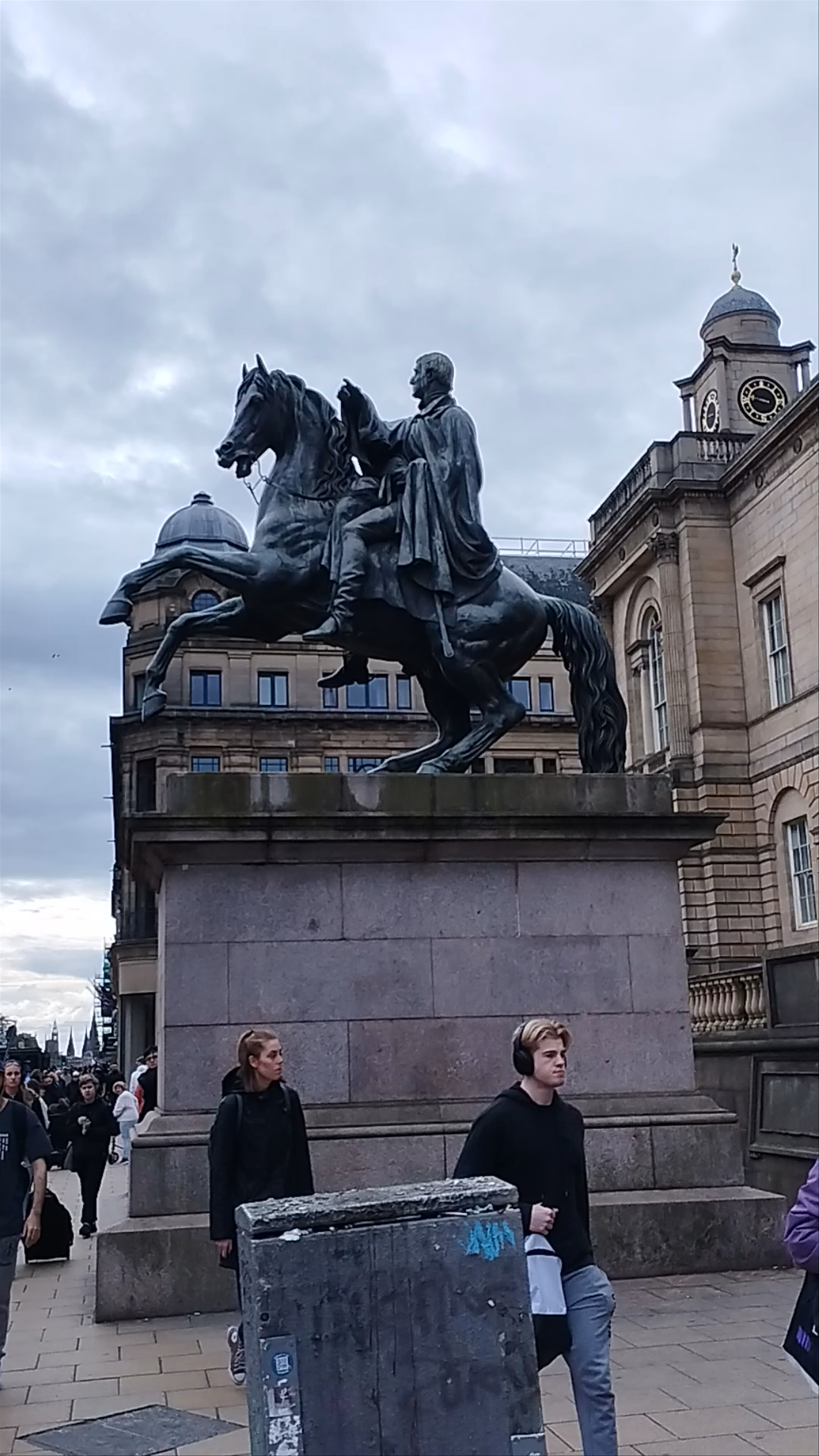 Historic Charm and Urban Life on Princes Street, Edinburgh