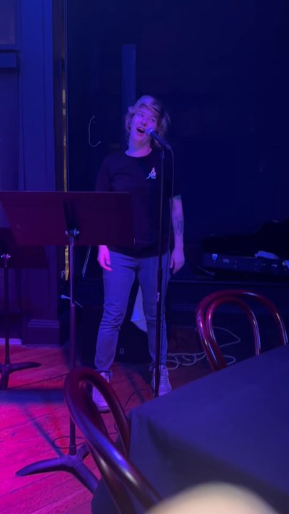 BLUE STRAWBERRY - Updated August 2025 - 59 Photos & 55 Reviews - 364 N ...