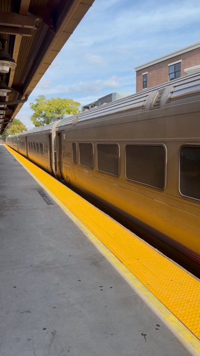 Ridgewood Station - Train Stations Near Me - Ridgewood, New Jersey