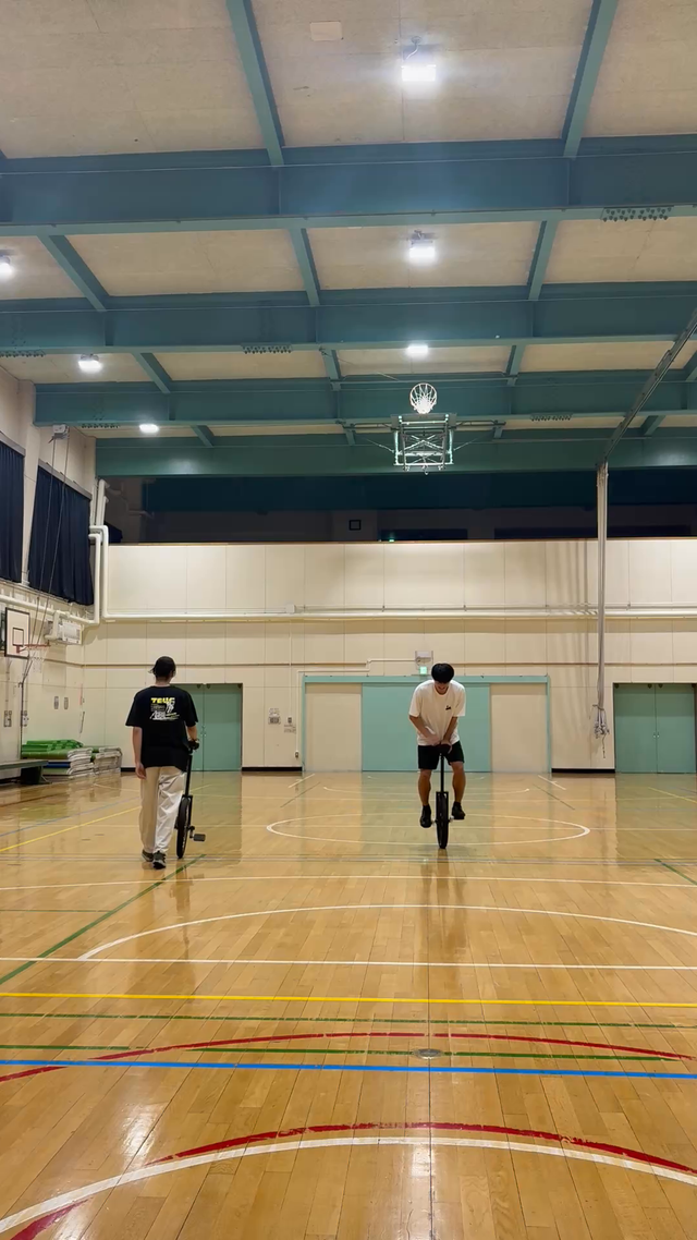 riu set: roll combo ①