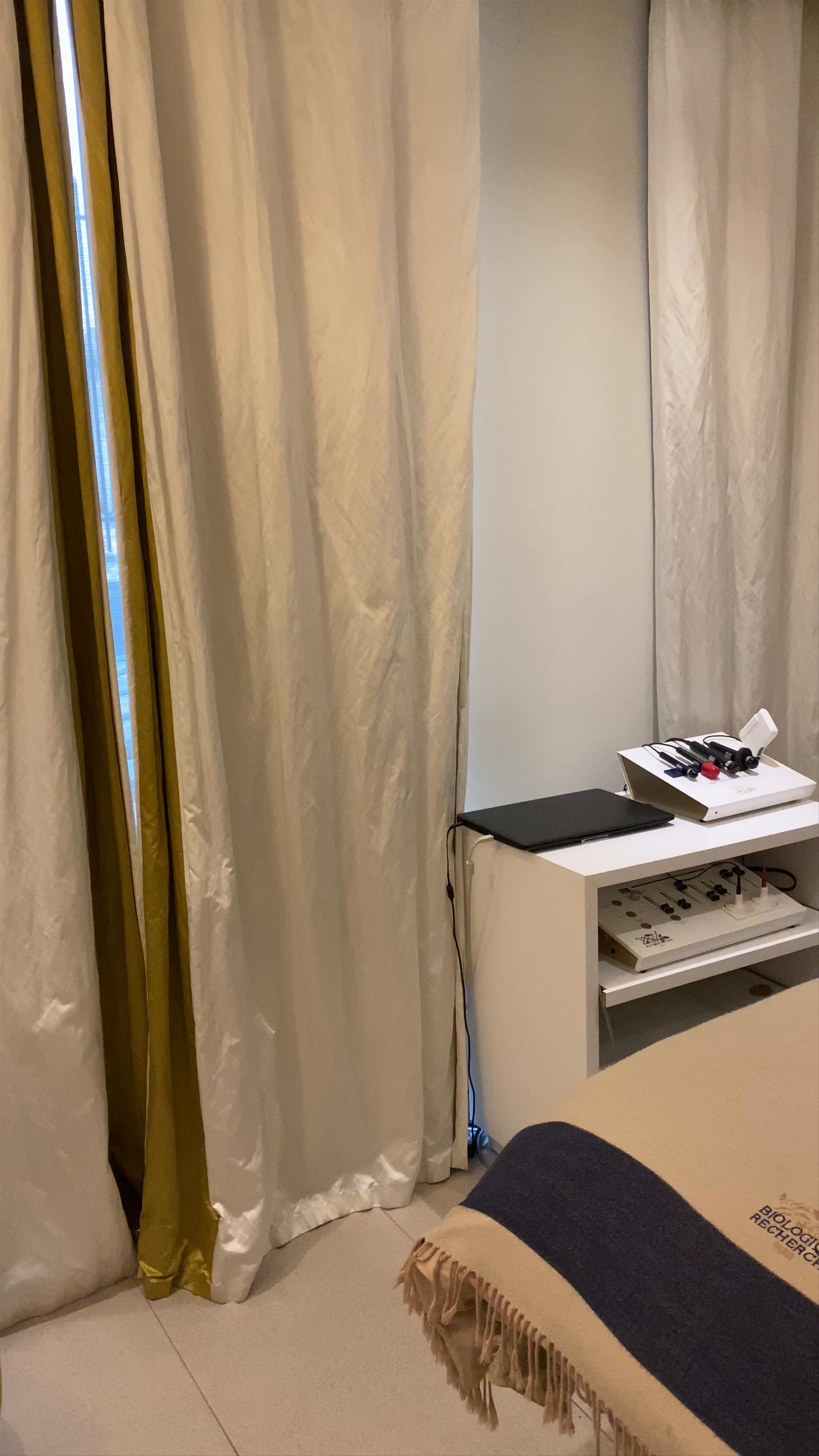 Ambassade Biologique Recherche Paris - Champs-Élysées