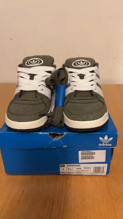 Adidas Forum 2000