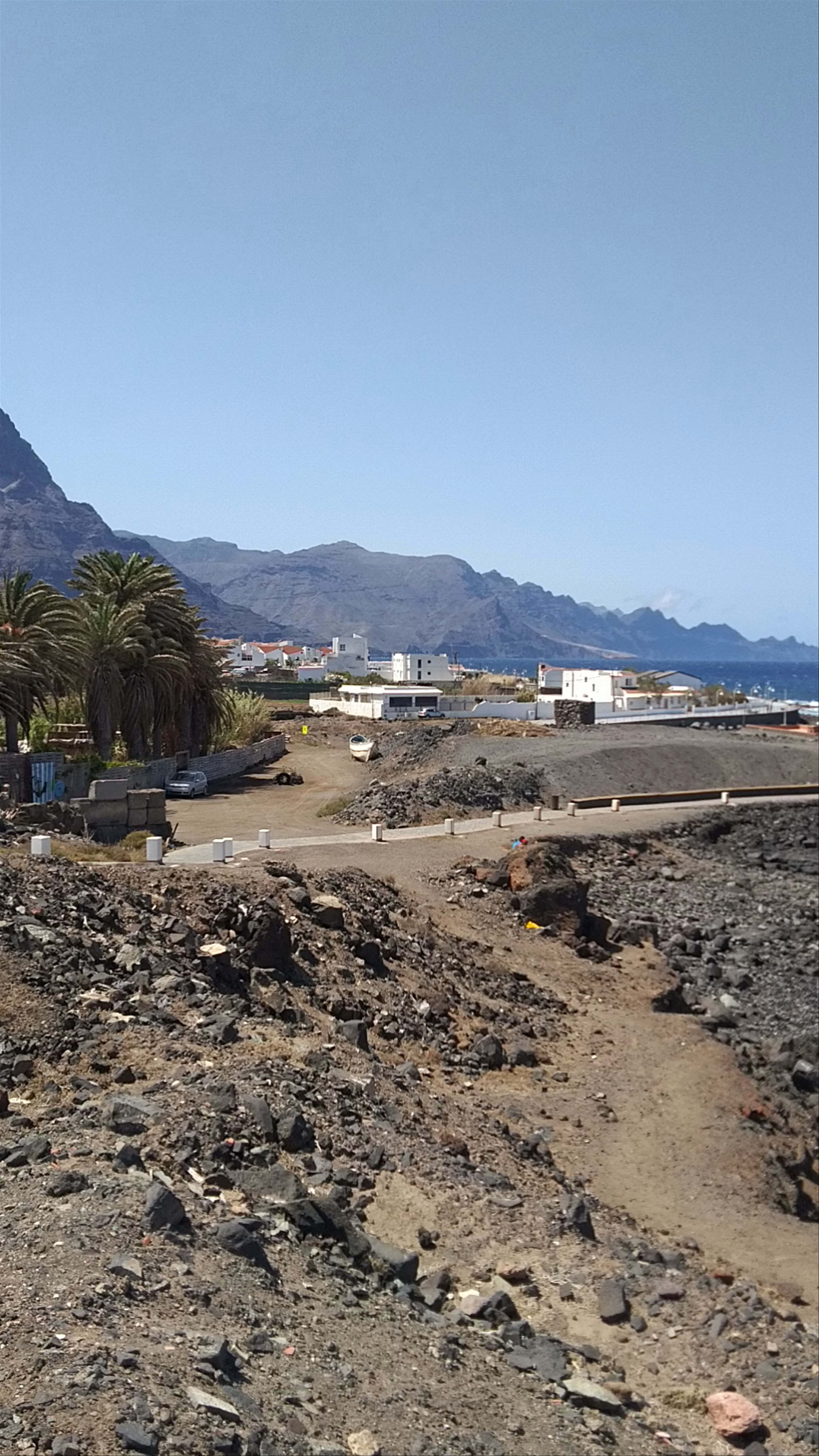 Agaete Piscina Natural: Volcanic Ocean Pools in Gran Canaria