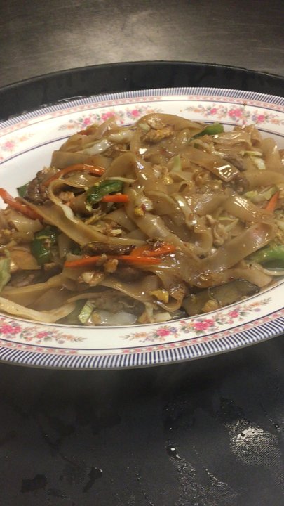 Pho N Thai - Yummy pad see eew. Drunken noodle with scramble eggs - Vietnamese Near Me - Bowling Green, Ohio