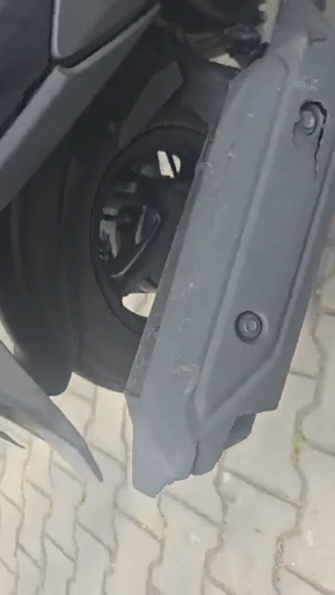 Walk-around video thumbnail