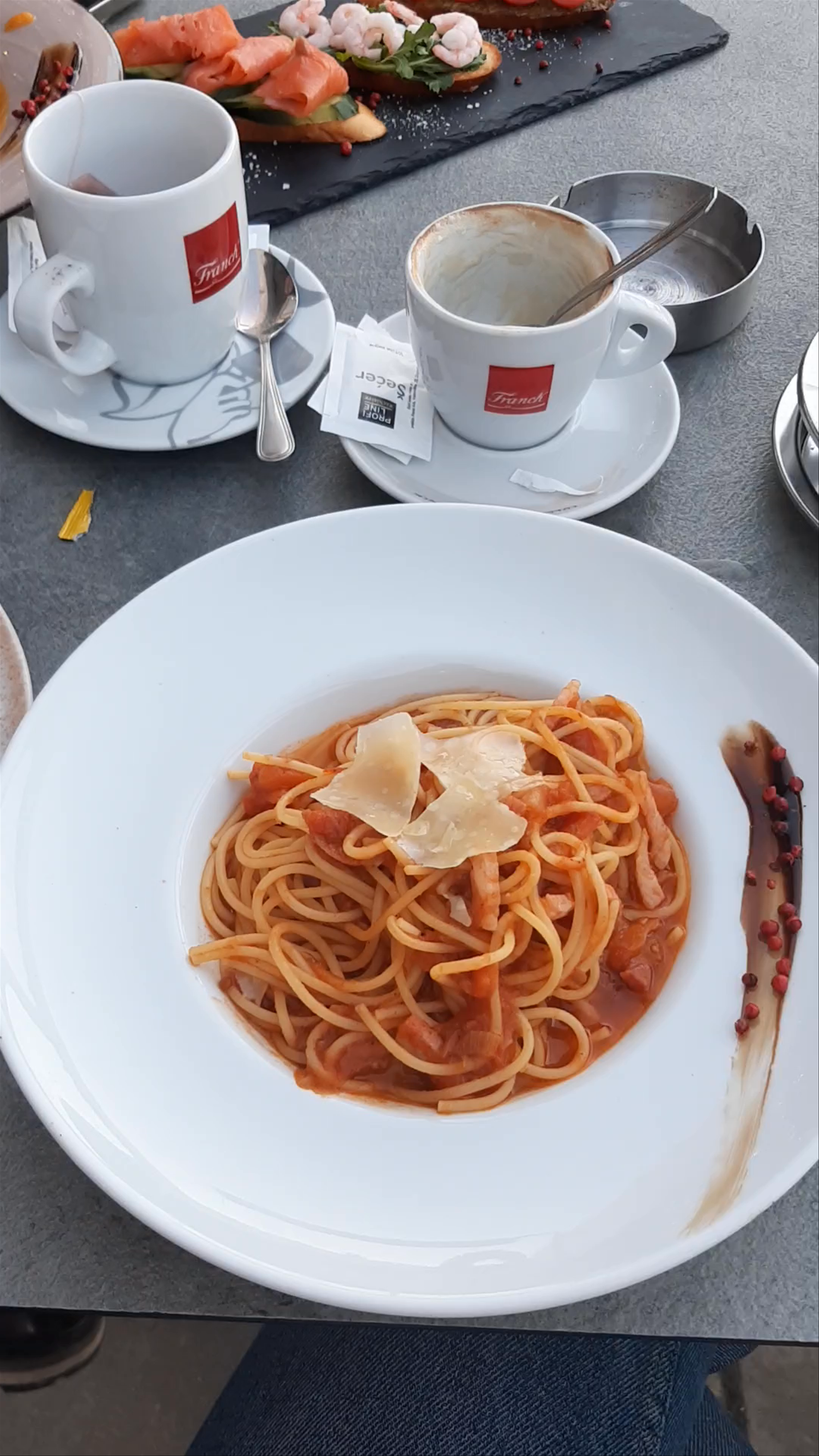 Sunset Beach Trattoria: Charming Coastal Dining in Dubrovnik