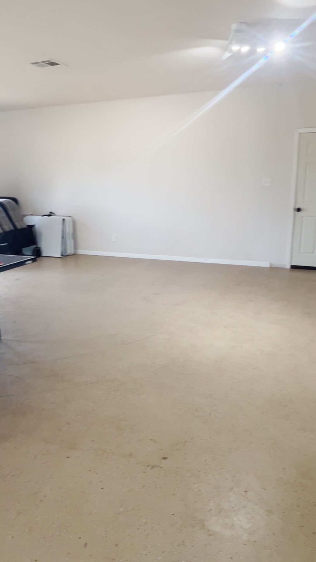 Listing photo-2