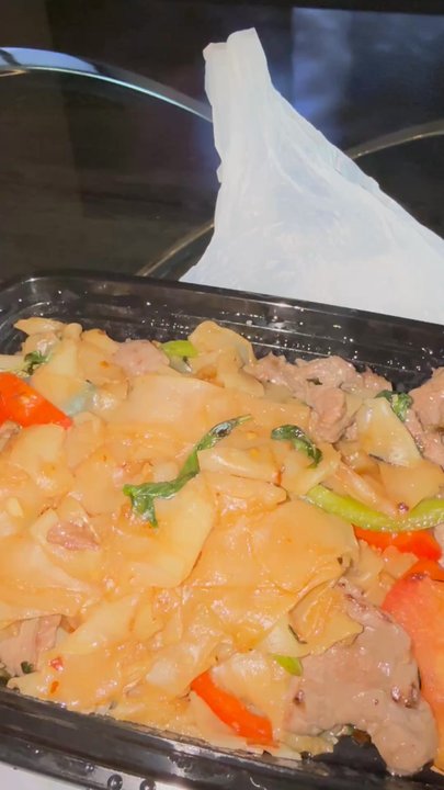 PadThai Bistro - Fire!!! - Thai Near Me - Glendale, California