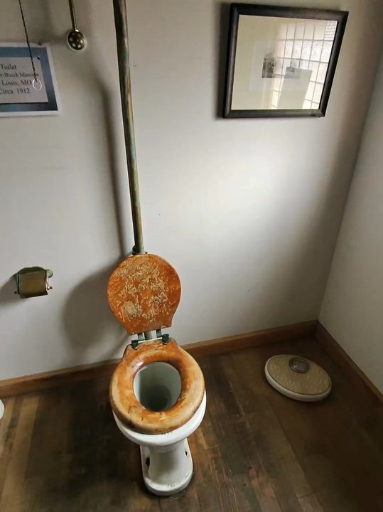 B Bryan Preserve - Working ol skool toilet - Tours Near Me - Point Arena, California