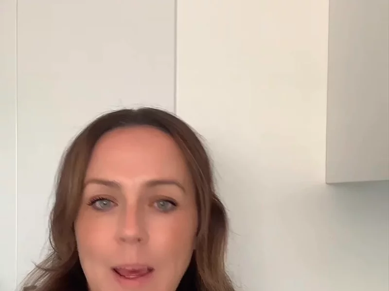 Investor accelerator