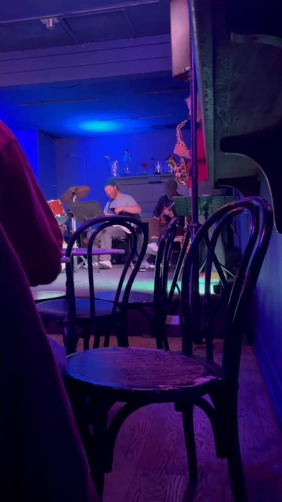 Pearl Hour - Sunday jazz sample - Cocktail Bars Near Me - Monterey, California