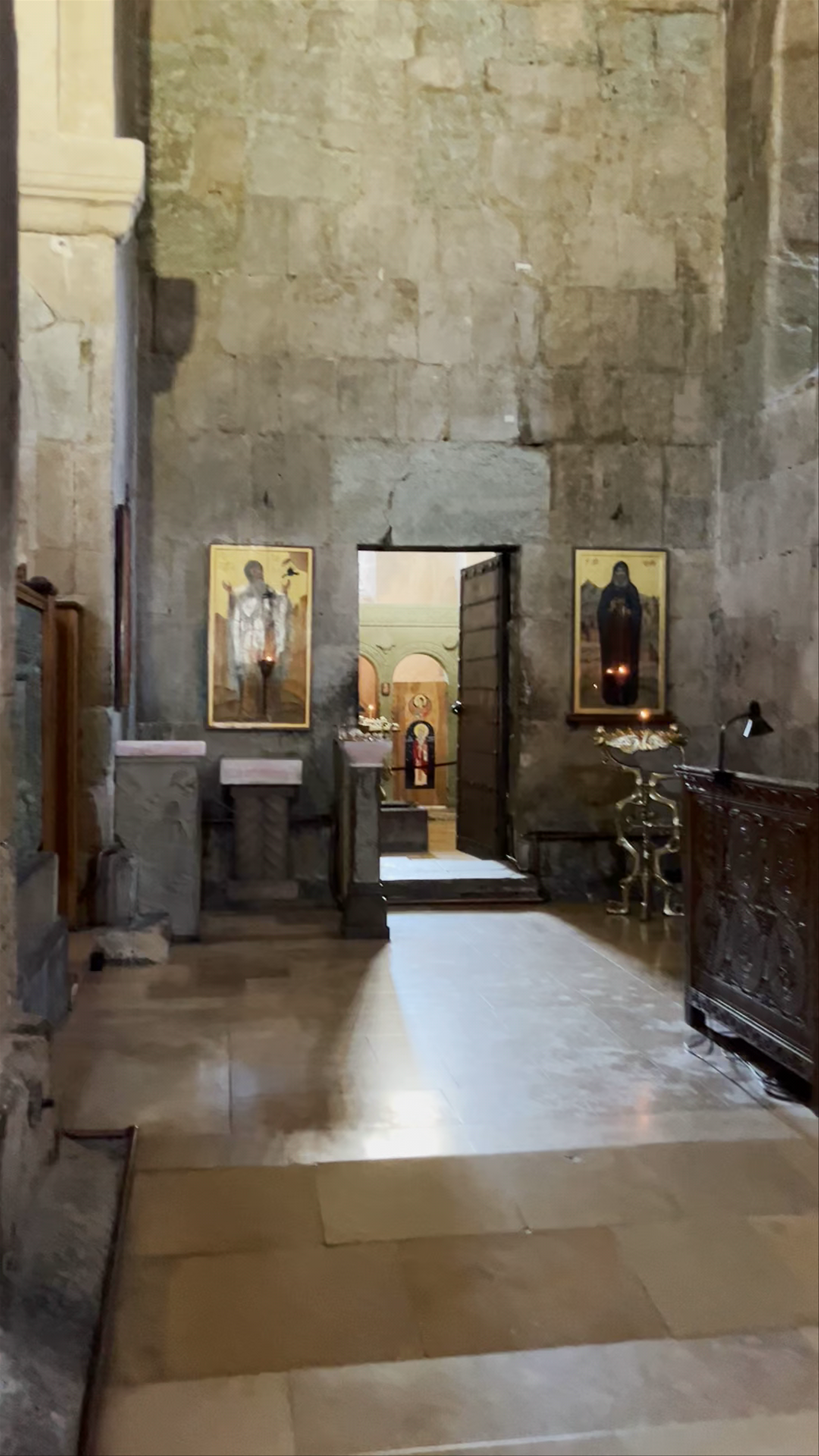 Erekle II Grave Interior Tour: Historic Spirituality in Mtskheta, Georgia